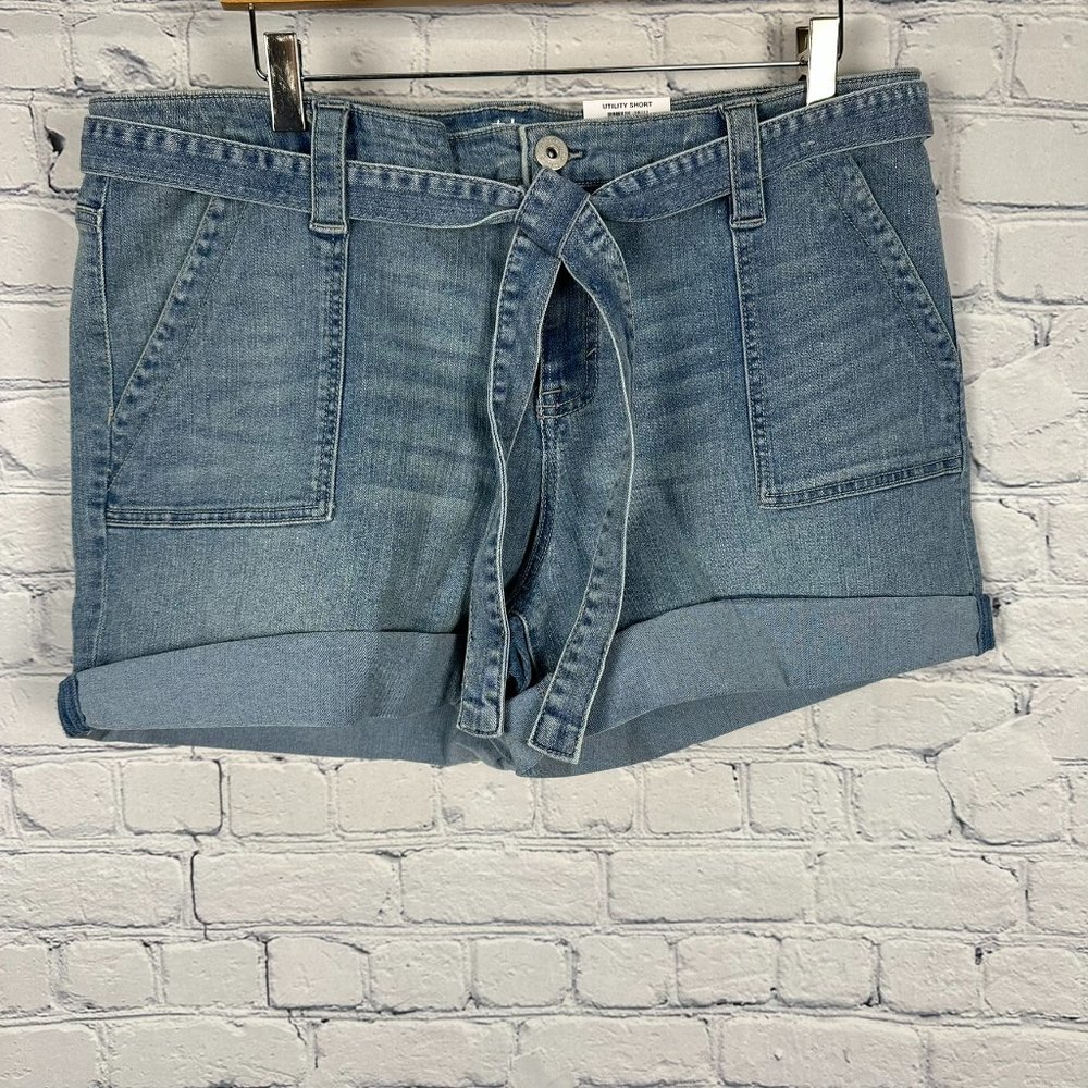 Style & Co. Women's Mid Rise Denim Utility‎ Short, Size 16W, Lourdes Medium Wash
